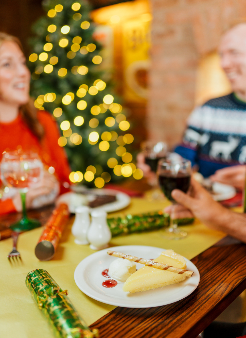 Festive Lunch & Dinner at The Gospel Oak in Tipton